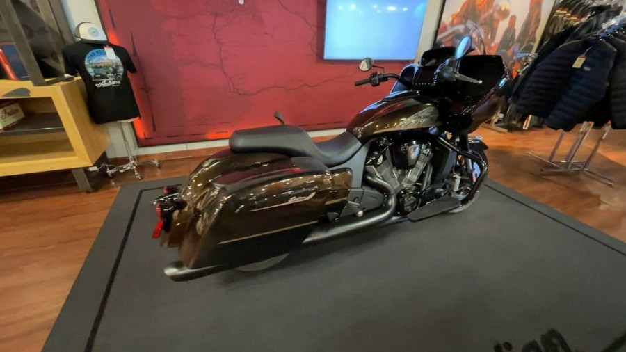 2024 Indian Motorcycle® Challenger® Dark Horse® Icon Smoky Quartz Metallic Pearl/Black Metallic