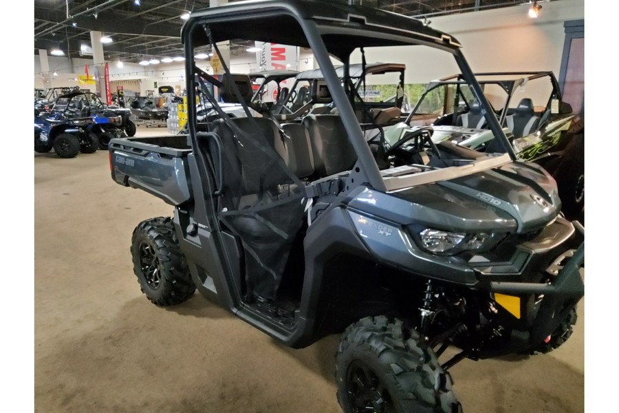 2024 Can-Am DEFENDER XT HD10