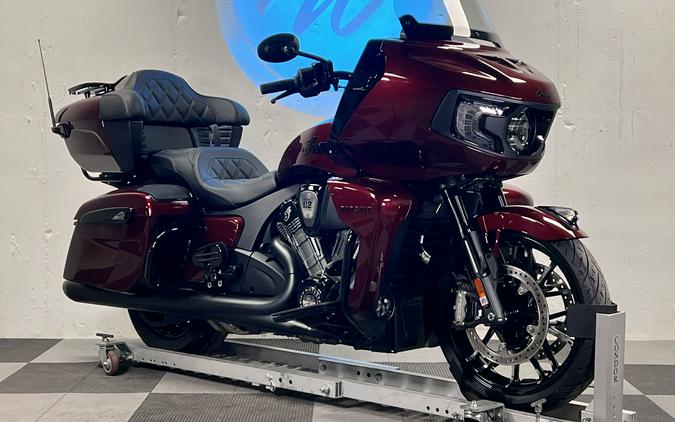 2026 Indian Motorcycle Pursuit® Dark Horse® with 112 and Powerband Audio Package