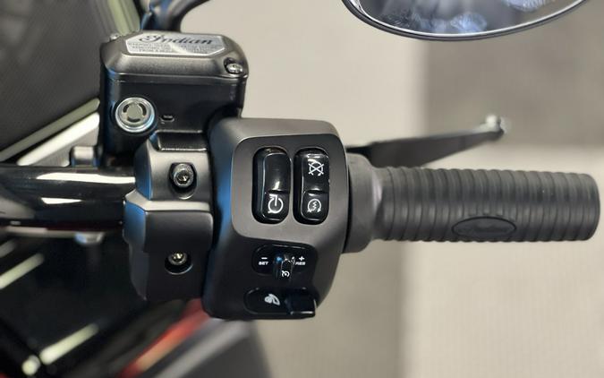 2026 Indian Motorcycle Pursuit® Dark Horse® with 112 and Powerband Audio Package