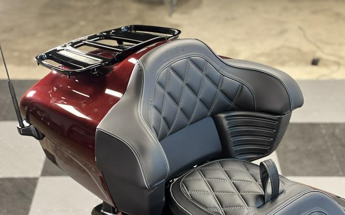 2026 Indian Motorcycle Pursuit® Dark Horse® with 112 and Powerband Audio Package