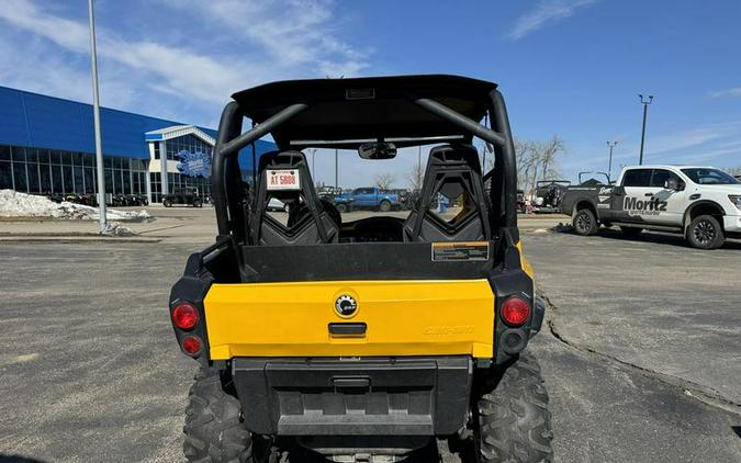 2012 Can-Am® Commander™ XT™ 1000