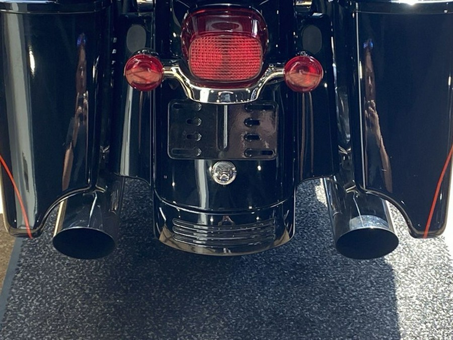 2012 Harley-Davidson Touring FLHTK - Electra Glide Ultra Limited