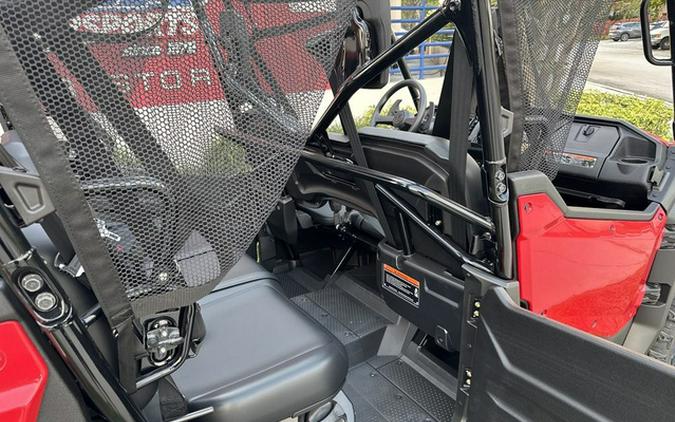 2025 Honda Pioneer 1000-6 Deluxe Crew