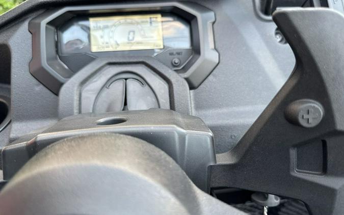 2025 Honda Pioneer 1000-6 Deluxe Crew