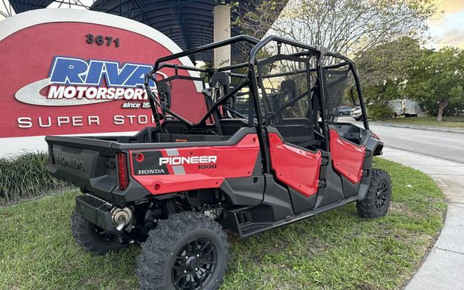 2025 Honda Pioneer 1000-6 Deluxe Crew