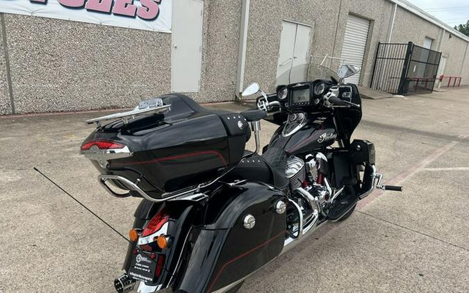 2020 Indian Roadmaster Elite Thunder Black Vivid Crystal Ove