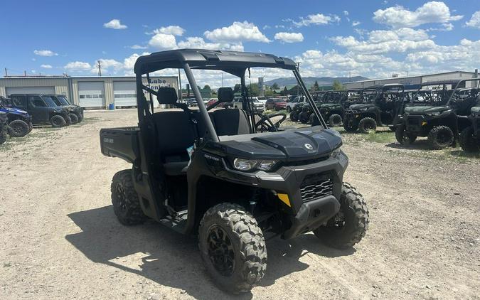 2024 Can-Am® Defender DPS HD9 Timeless Black