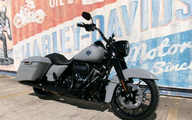 2025 Harley-Davidson® FLHRXS - Road King® Special