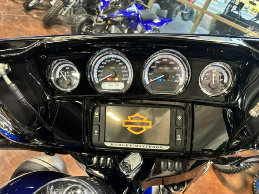 2017 Harley-Davidson® FLHTK - Ultra Limited