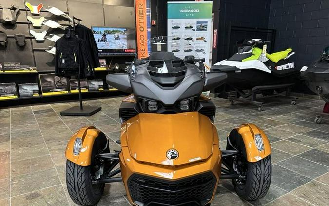 2024 Can-Am® Spyder F3 Limited Dark Wheels