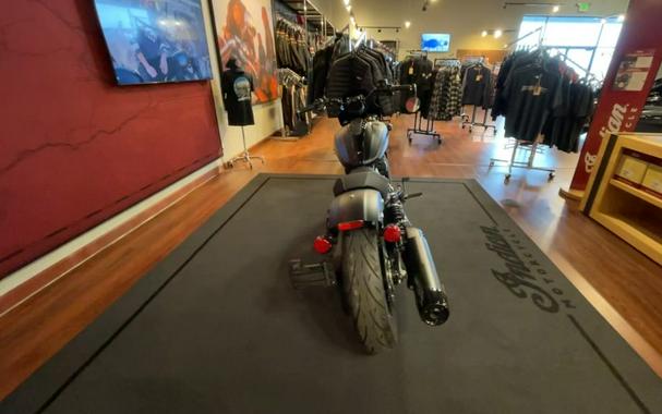 2025 Indian Motorcycle® Sport Scout® Limited +Tech Black Smoke