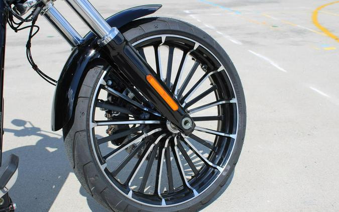 2025 Harley-Davidson® FXBR - Breakout®