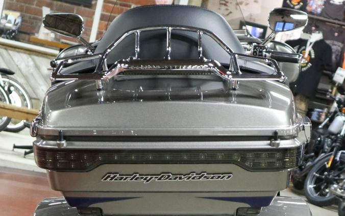 2017 Harley-Davidson CVO™ Limited