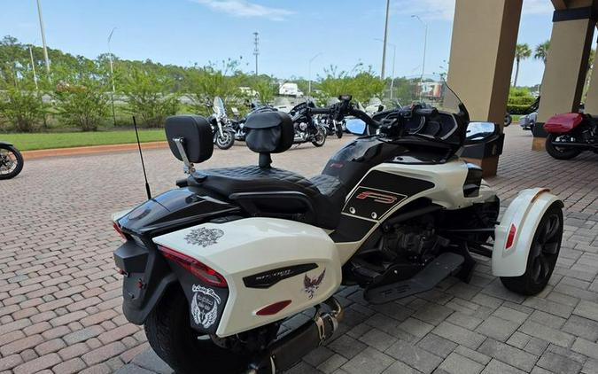 2019 Can-Am® Spyder® F3