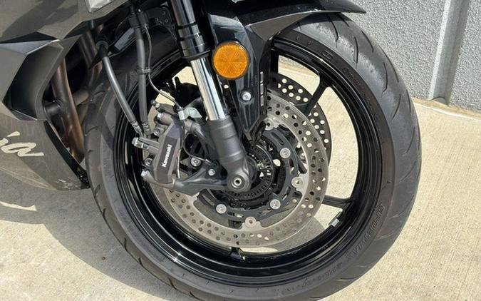 2024 Kawasaki NINJA ZX400 ABS