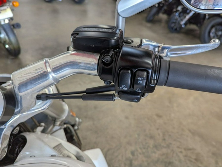 2016 Harley-Davidson V-Rod VRSCF - Muscle