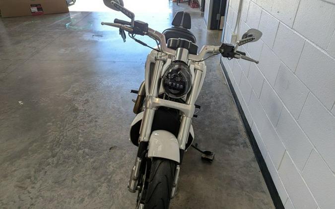 2016 Harley-Davidson V-Rod VRSCF - Muscle