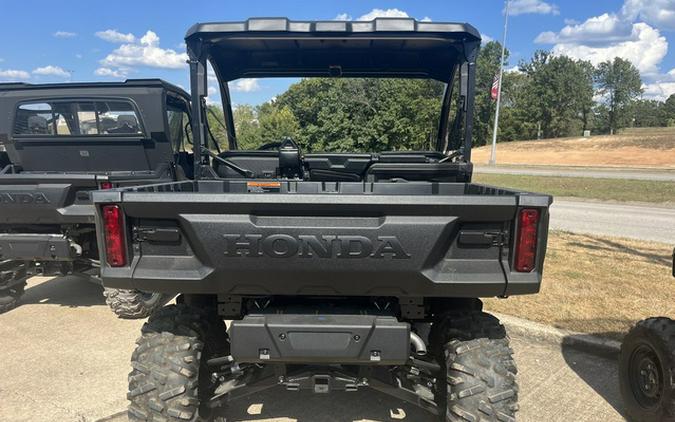 2026 Honda Pioneer 1000 Deluxe