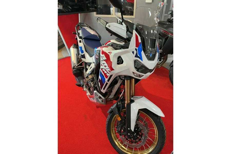 2025 Honda AFRICA TWIN DCT