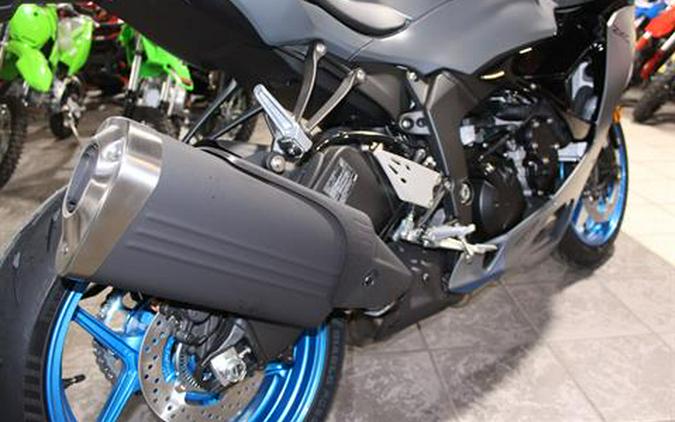 2026 Kawasaki NINJA ZX-6R ABS