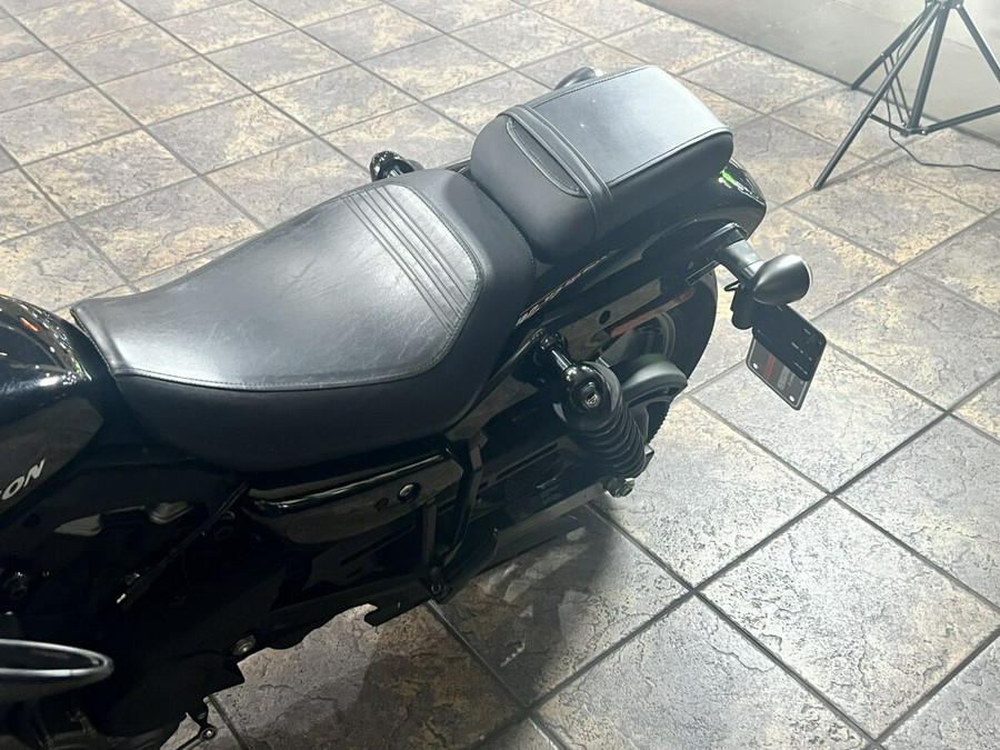 RH975 2022 Nightster™