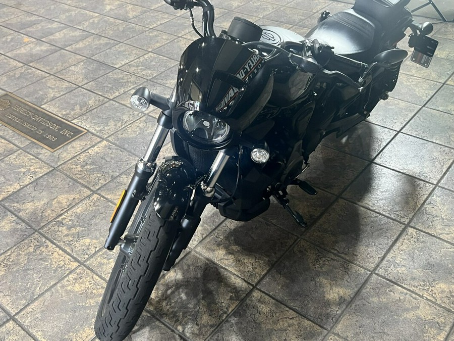 RH975 2022 Nightster™