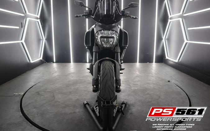 2018 Ducati Diavel Carbon