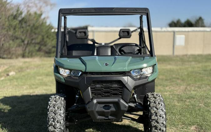2026 Can-Am Defender HD7