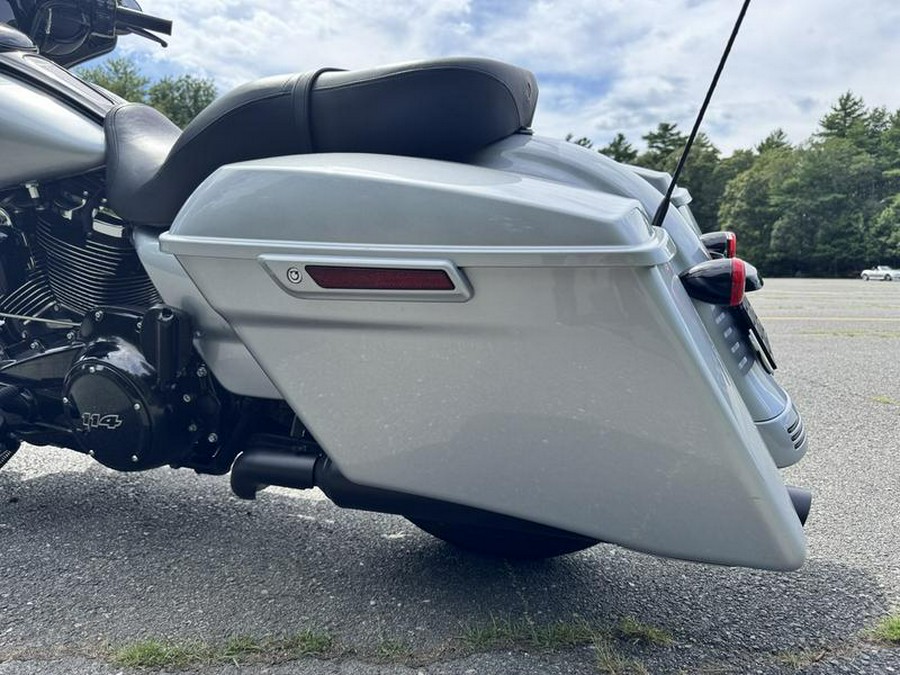 2019 Harley-Davidson® FLHXS - Street Glide® Special
