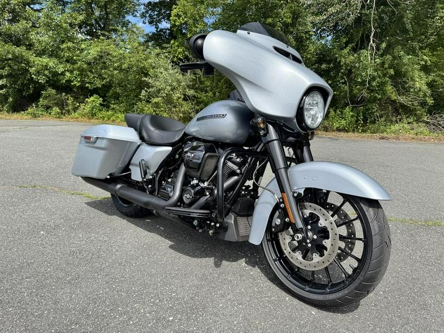 2019 Harley-Davidson® FLHXS - Street Glide® Special