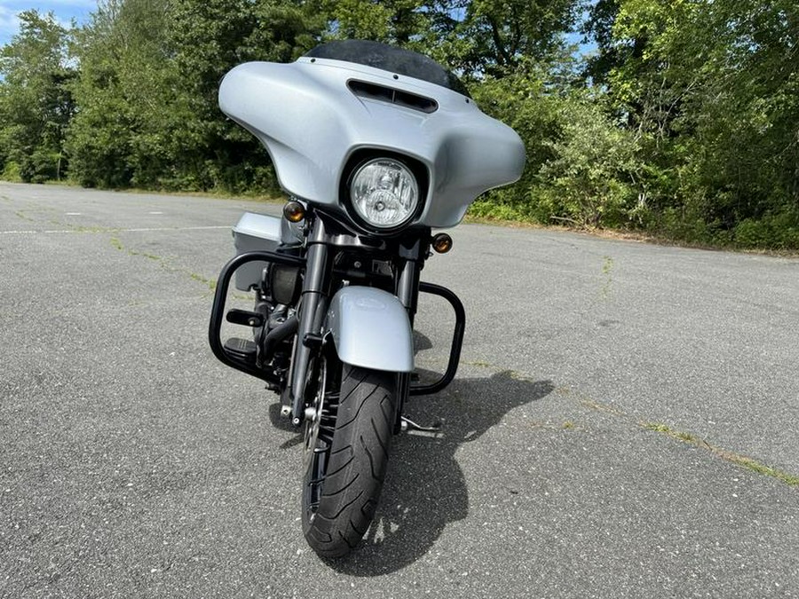 2019 Harley-Davidson® FLHXS - Street Glide® Special