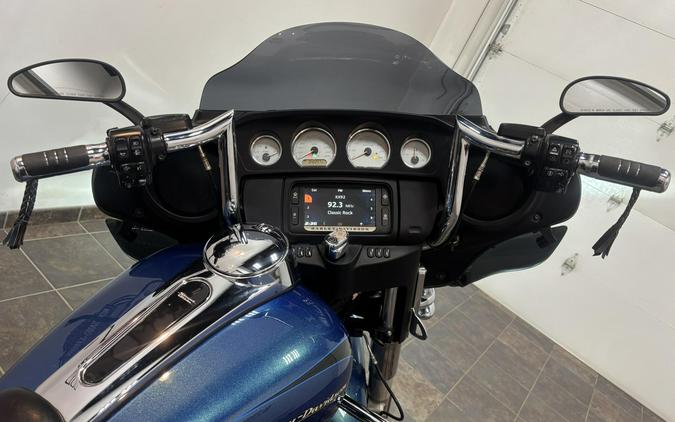 FLHX 2014 Street Glide®