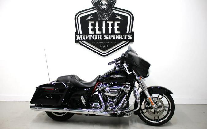 2018 Harley Davidson Street Glide FLHX