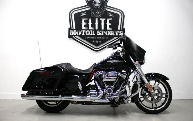 2018 Harley Davidson Street Glide FLHX
