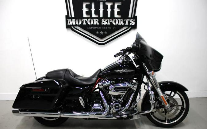 2018 Harley Davidson Street Glide FLHX