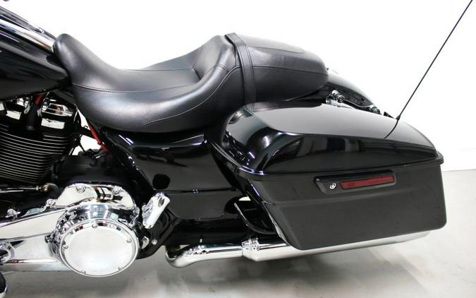 2018 Harley Davidson Street Glide FLHX