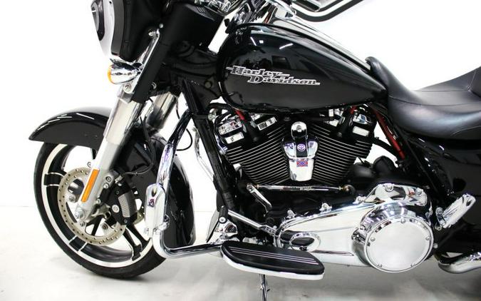 2018 Harley Davidson Street Glide FLHX