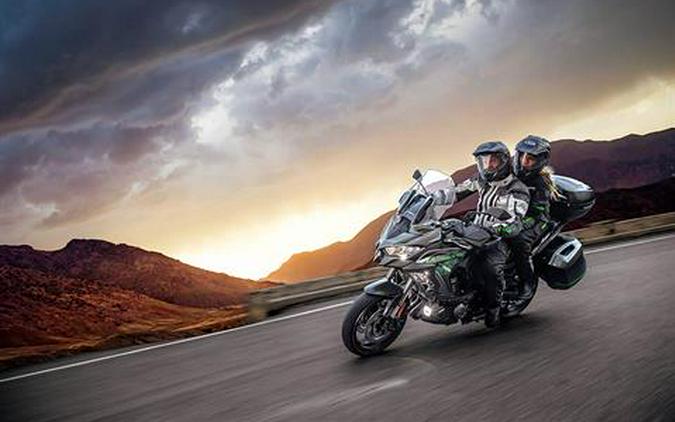 2023 Kawasaki Versys 1000 SE LT+