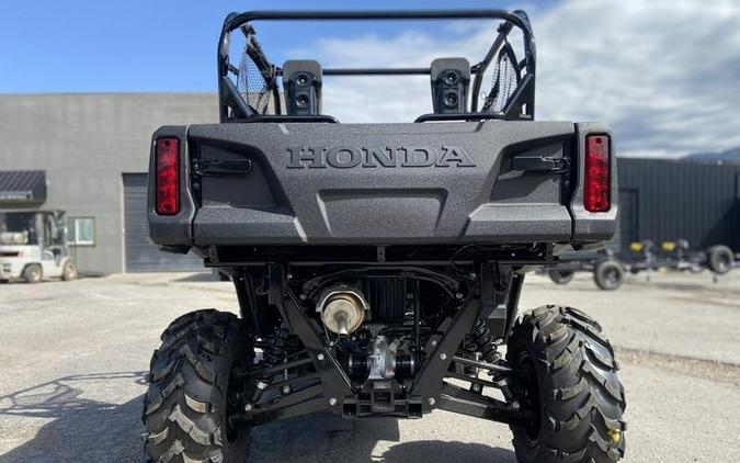 2025 Honda® Pioneer 700 Forest