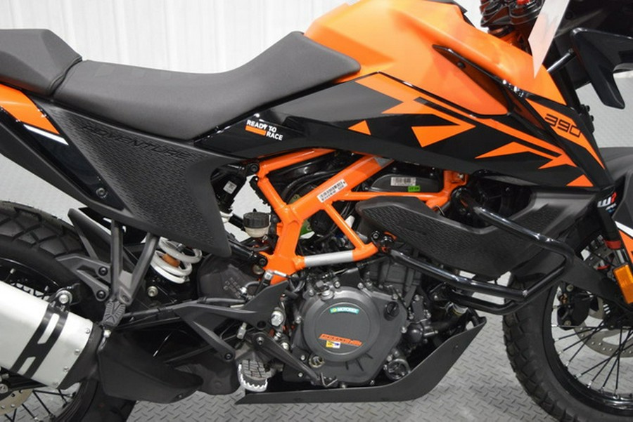 2024 KTM Adventure 390