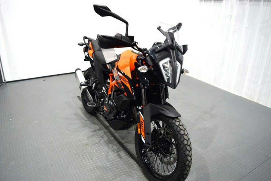 2024 KTM Adventure 390