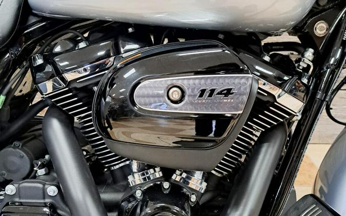 2019 Harley-Davidson Street Glide Special Barracuda Silver