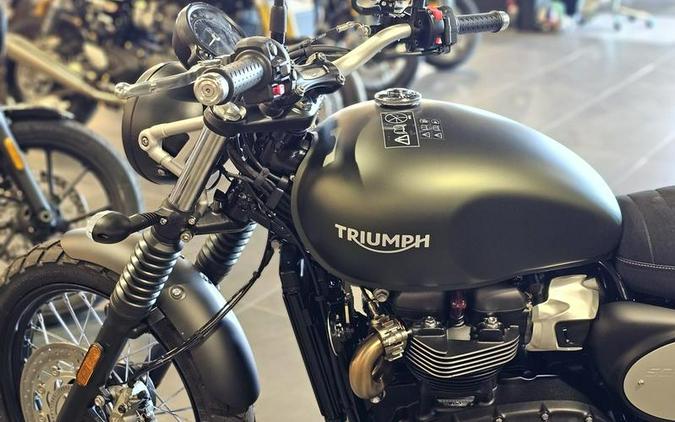 2024 Triumph Scrambler 900 Matte Khaki