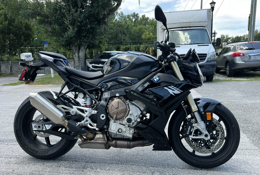 2023 BMW S 1000 R