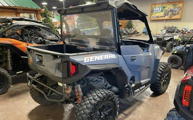 2020 Polaris® GENERAL® XP 1000 Deluxe