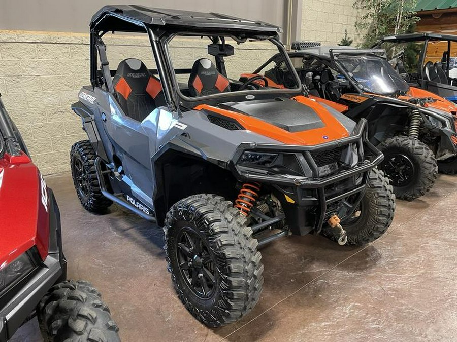 2020 Polaris® GENERAL® XP 1000 Deluxe