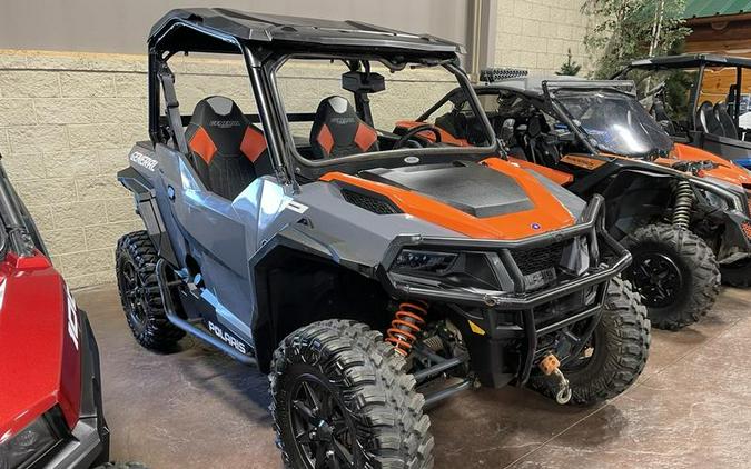 2020 Polaris® GENERAL® XP 1000 Deluxe