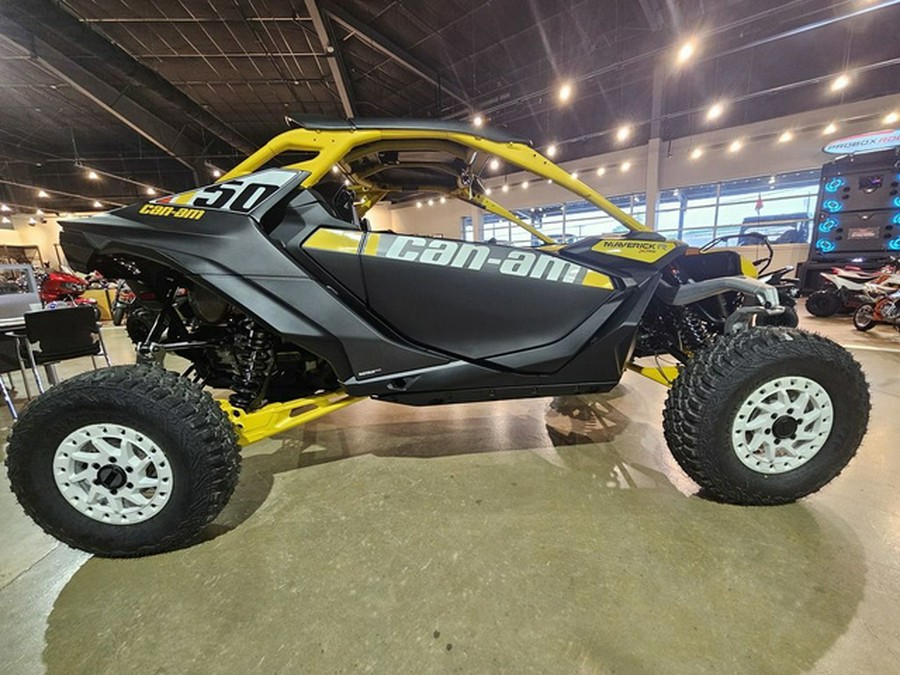 2024 Can-Am Maverick R X RS Carbon Black & Neo Yellow