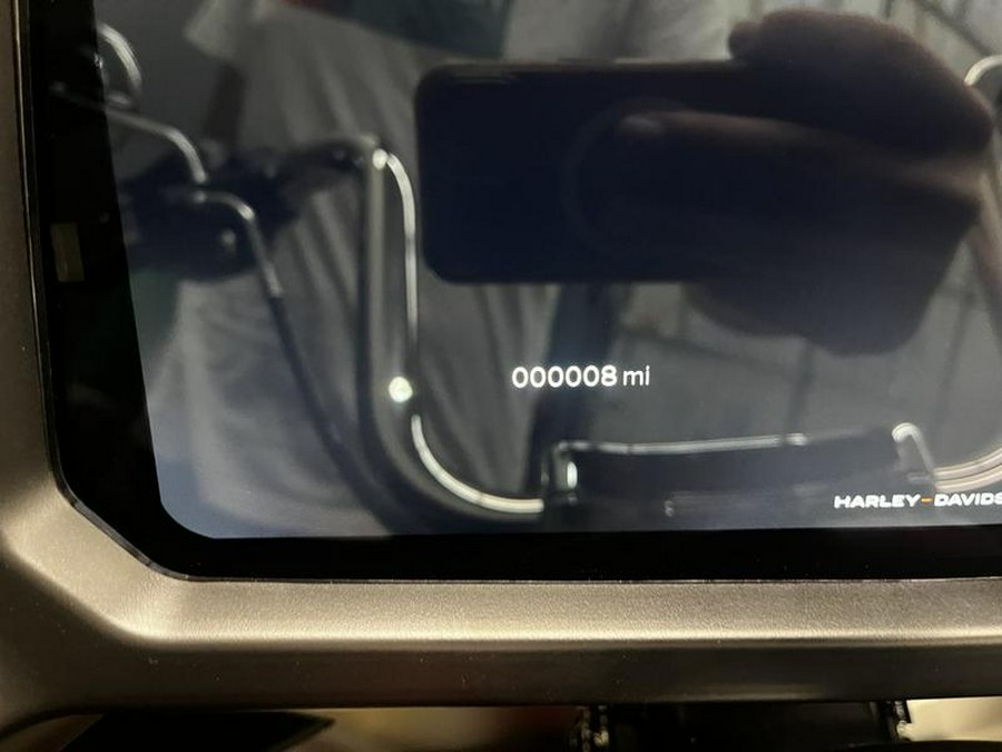 2025 Harley-Davidson® FLTRX - Road Glide®